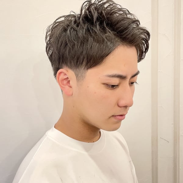 ツーブロック刈り上げアップバング かきあげマッシュショート☆