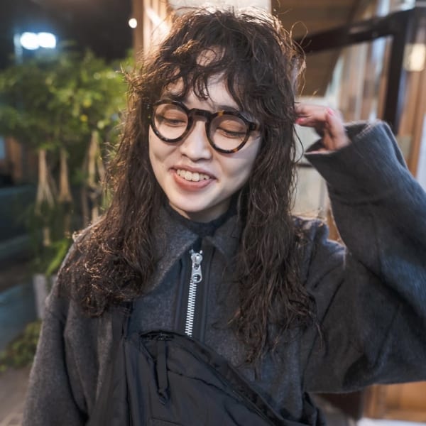 《e's中目黒美容室》くるっと70年代風パーマ【Genda】