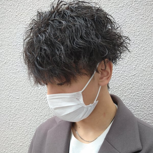 センターパート×ツイストスパイラル