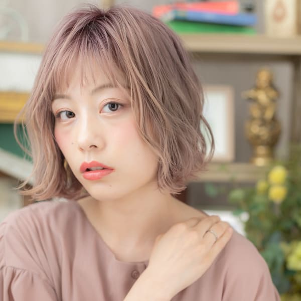 オン眉透けバング韓国風小顔インナーカラー ニュアンスカラー