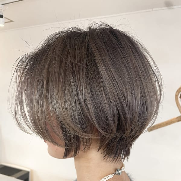 【三宮 BLOCK】ハイトーングレージュショート