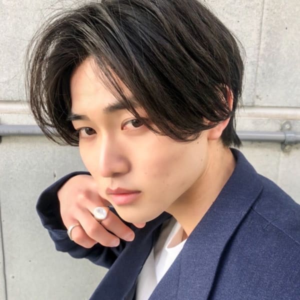 #大人カジュアル#ナチュラル#韓国#マッシュ#センターパート|acoron 新宿