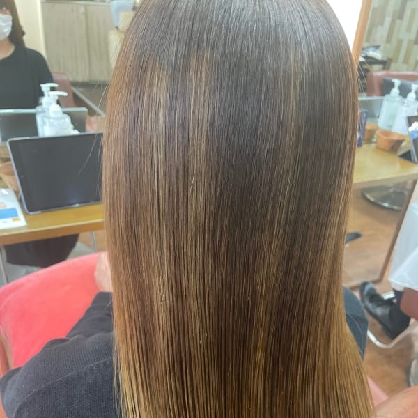 明るい白髪染め×白髪ぼかしハイライト×髪質改善