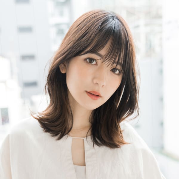 【S.BROOM】韓国風くびれミディアムレイヤースタイル