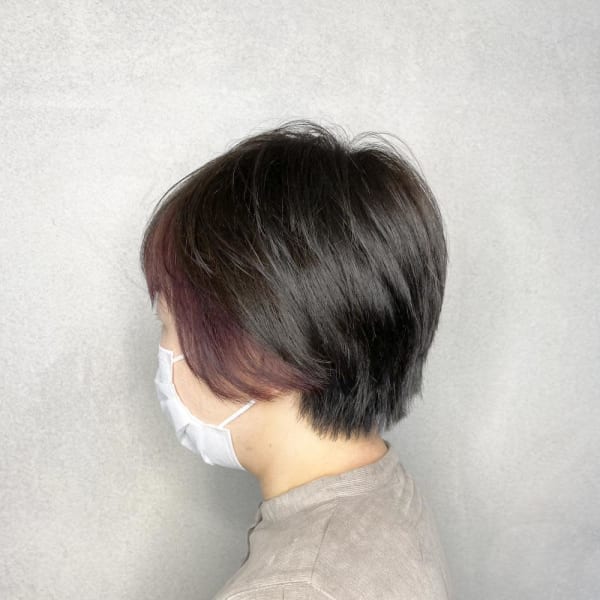 ベリーショートのフレーミングカラー