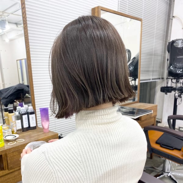 ぷつっとボブ切りっぱなしボブ顔周りカットミニボブ顎ラインボブ