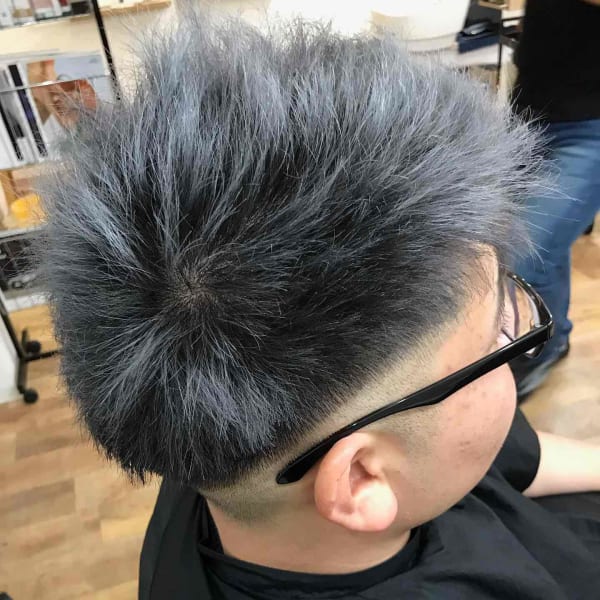 シルバーカラー　フェード