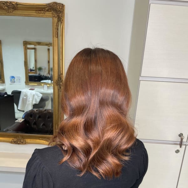 オレンジブラウン