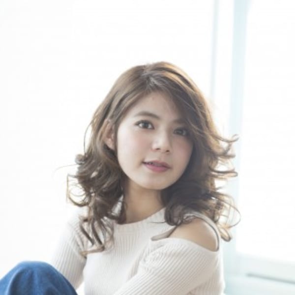 大人可愛い  外国人風ランダムカール☆