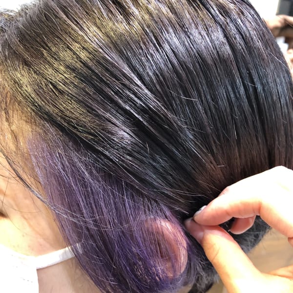 イヤリングカラー/パープル/ブリーチ/ショートボブ/福岡