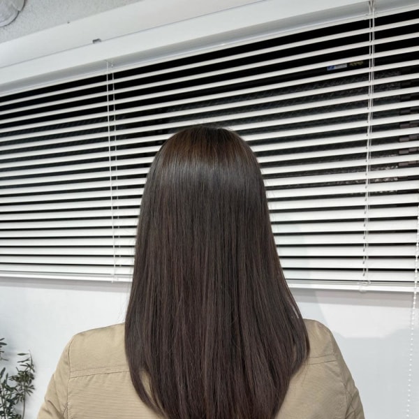 赤み抑えめカラー