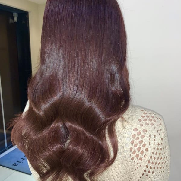 レッドブラウンカラー