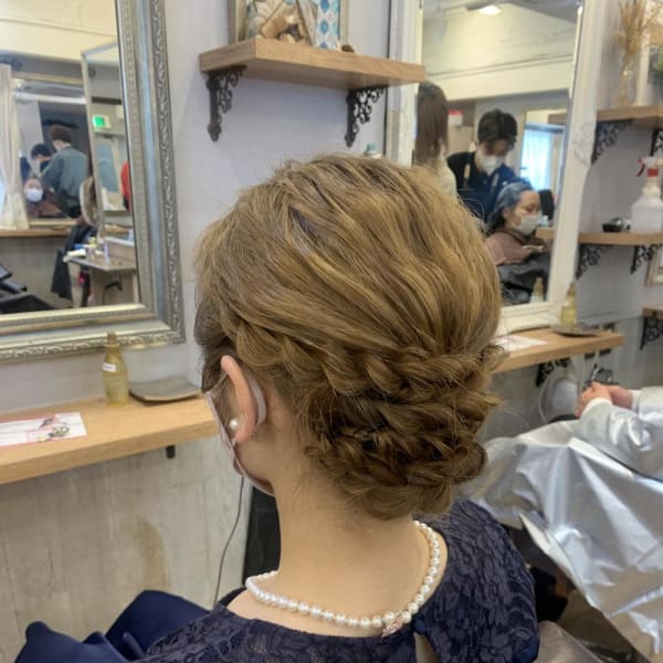 【担当yumi】結婚式ヘアセット|W(ワット)