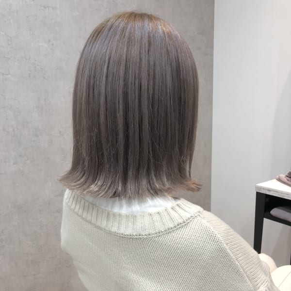外国人風カラー シルバーベージュ