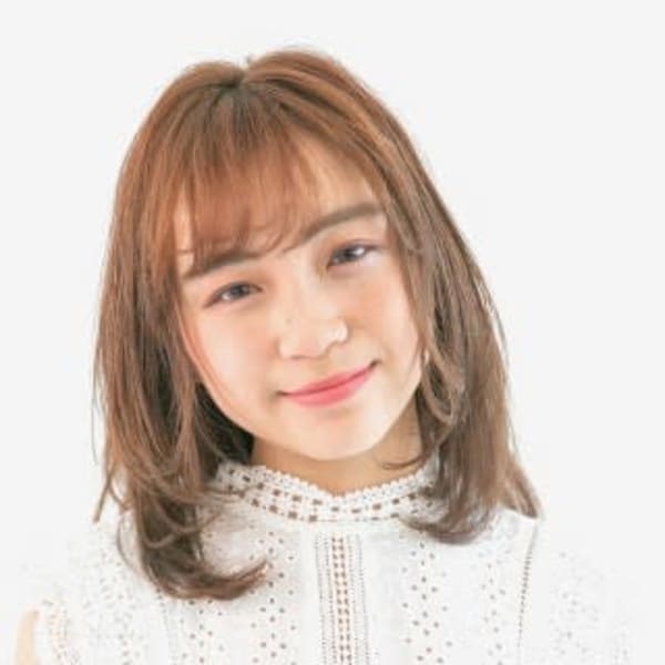 エアリーストレートミディ