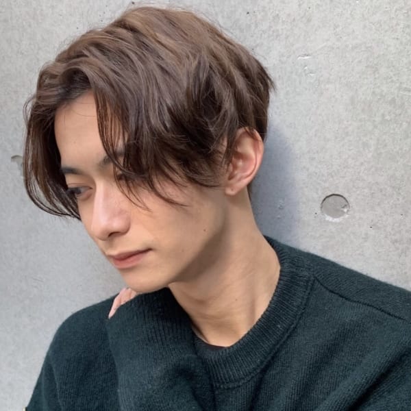 【韓国メンズ】センターパート×スパイラルパーマ