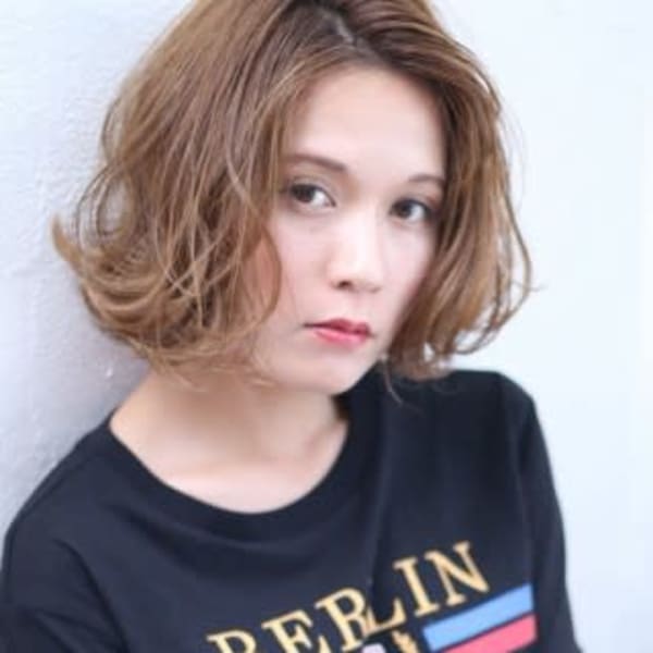 ナチュラルウェーブボブ