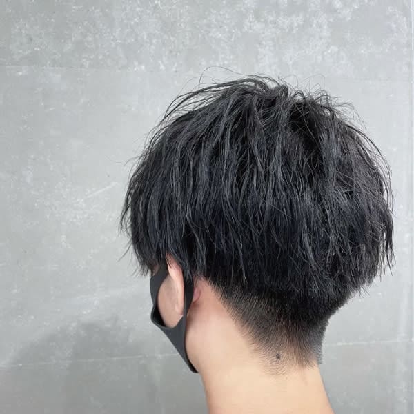 メンズヘアカット/マッシュ/刈り上げ/眉カット/黒髪/無造作|OHANA