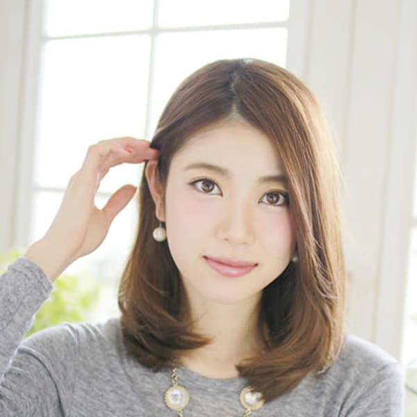 ミディアム内巻きスタイル