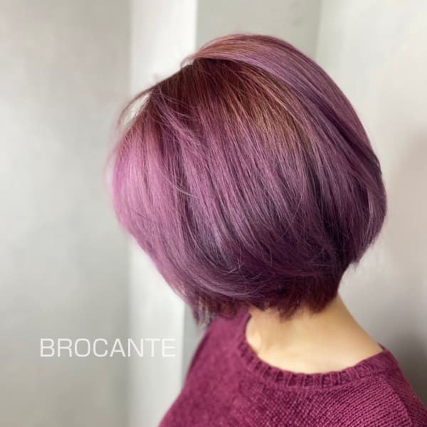 パープル ショートボブ ケアブリーチ wカラー小顔補正立体カ