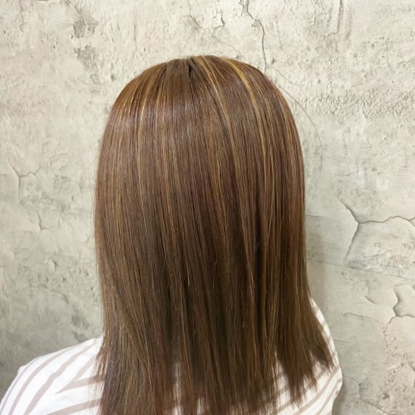 脱白髪染ハイライトで更に明るく