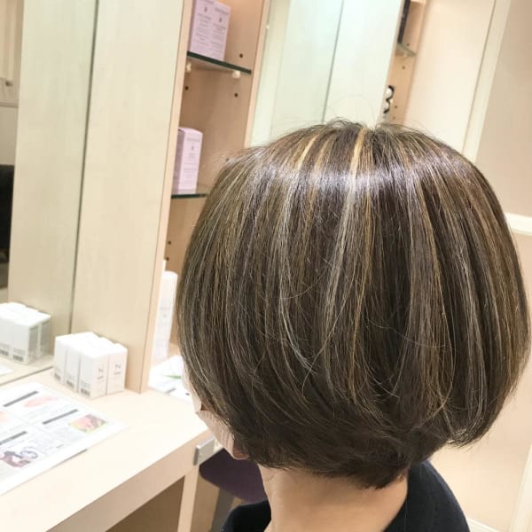 脱白髪染め⭐︎白髪ぼかしハイライト