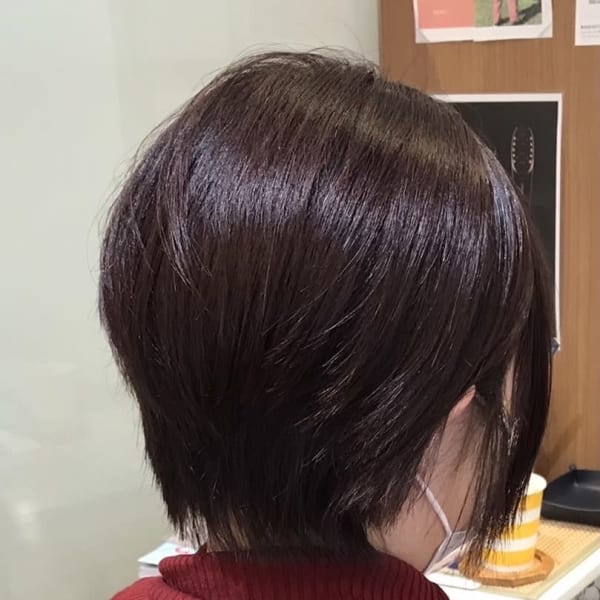 【L by first】前下がりショート×カシスブラウン