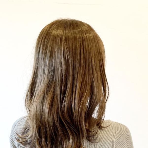 シルキーベージュ/ヌーディベージュ