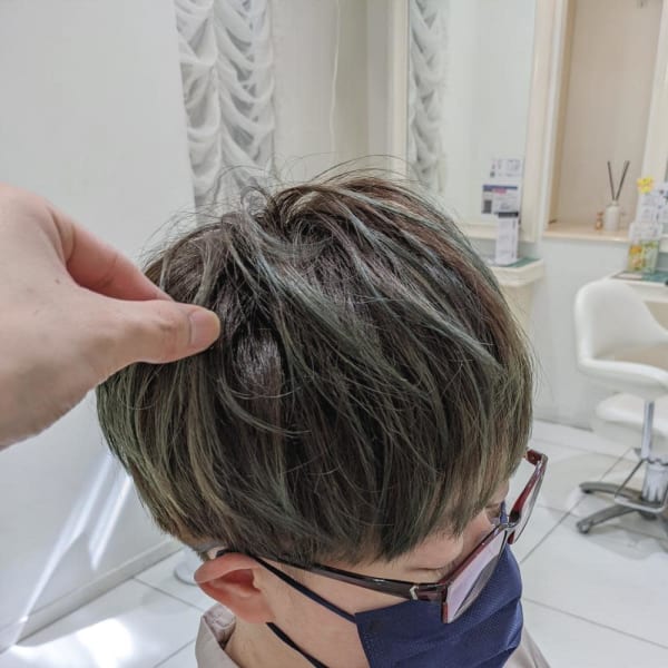 オリーブハイライト×ボーイッシュヘア【AVENIR我孫子】