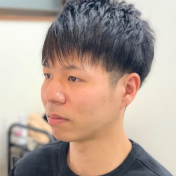 前髪縮毛矯正×ツーブロックスタイル