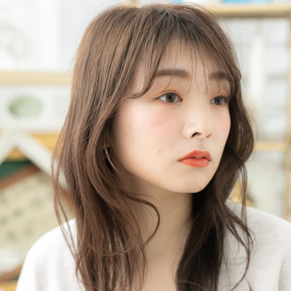 シースルーバング外国人風ゆるふわプリカール プラチナベージュ