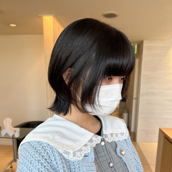 前下がりウルフカット/naomi