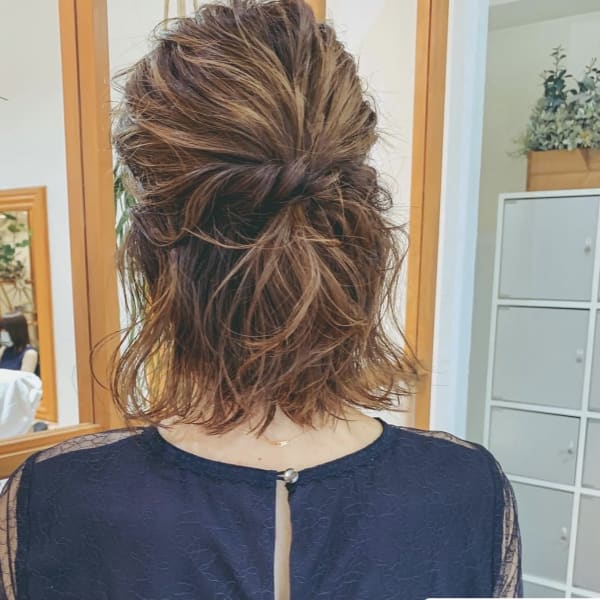 《e's中目黒美容室》華やかハーフアップ【佐久間】