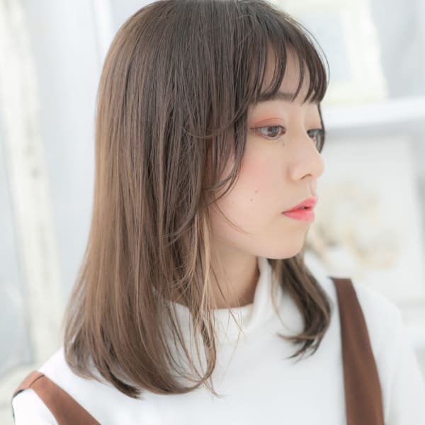 シースルーバング小顔前下がりウルフレイヤーナチュラルアッシュ