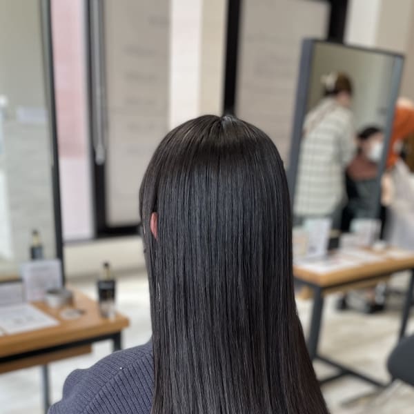 ロングヘア/黒髪/酸熱トリートメント