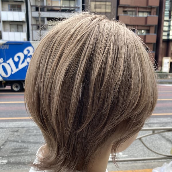 パールグレージュショートウルフ【佐藤和弥】