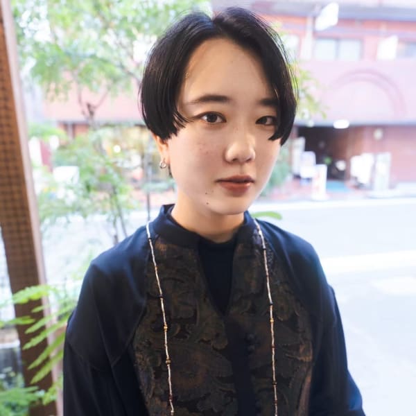 《e's中目黒美容室》人気の前上がりショート【Genta】
