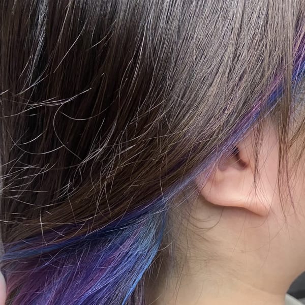 10代20代★個性派★ミックスインナーカラー|美髪・髪質改善arose荒尾店