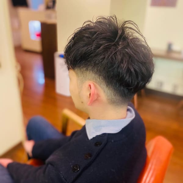 シークレットパーマ　ショートスタイル|hair GLOW