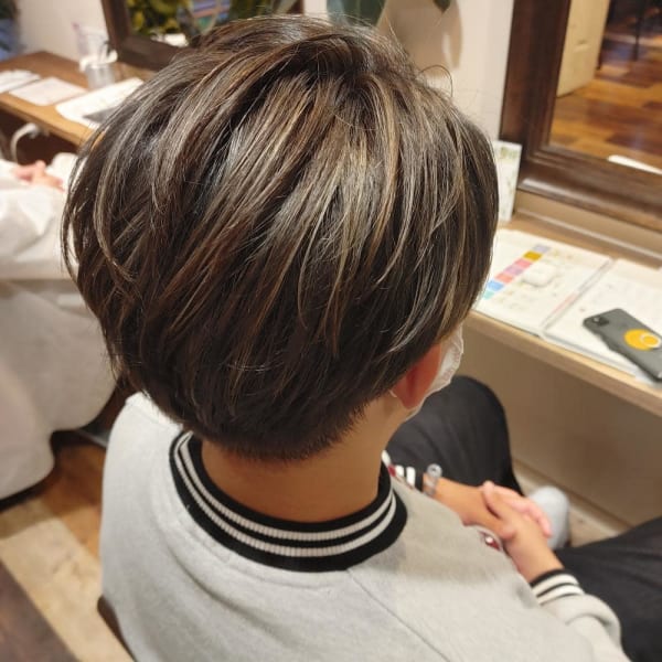 メンズもグレージュハイライト