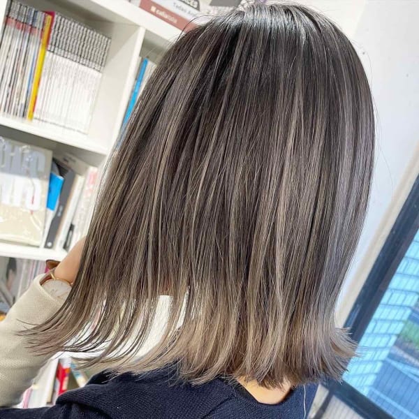 バレイヤージュ/コントラスト/ハイライト/外ハネ/ロブヘア
