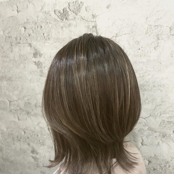 ハイライトで立体感外ハネウルフ