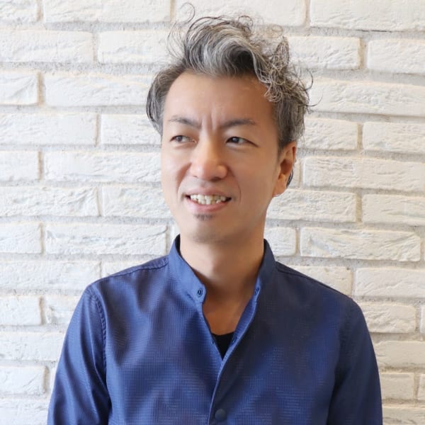 Kazuhiro hidaka|SOHO hair & botanical 大橋店