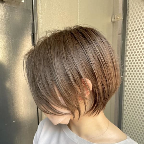 (飯山)前髪長めショートボブ