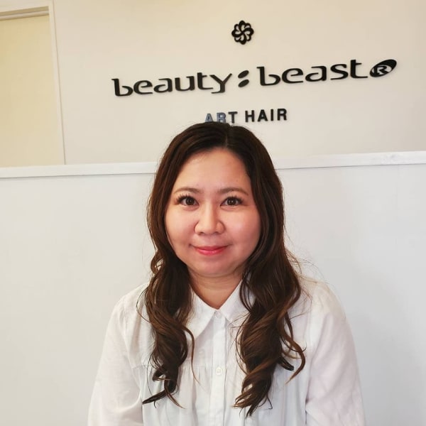 beauty:beast 石垣店【ビューティービースト イシガキテン】のスタッフ紹介。石塚 利恵子