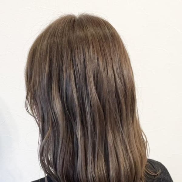 グレージュカラー/グレーベージュ