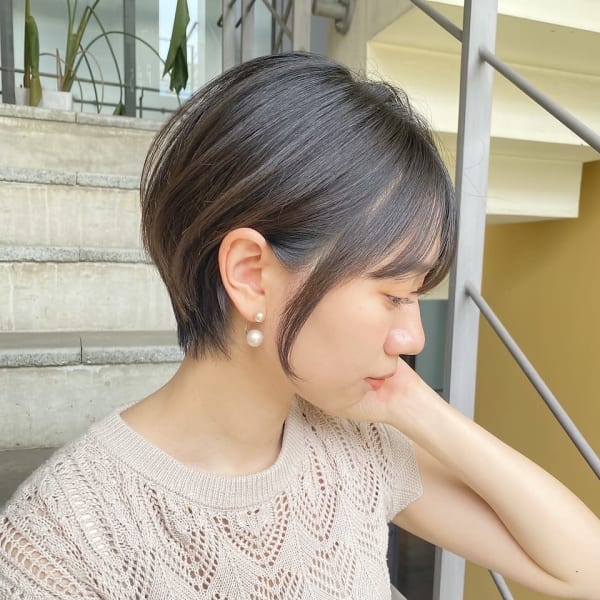 骨格補正くびれショート　似合わせカット　アースカラー