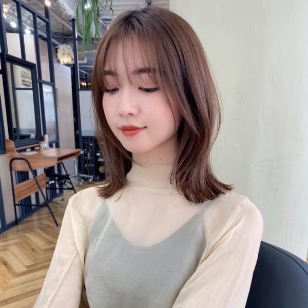 韓国小顔フェミニンレイヤー