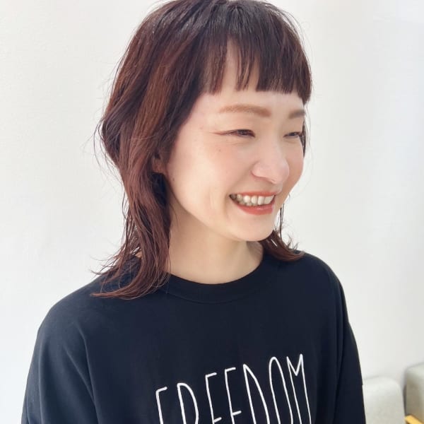 大人かわいいグレイカラーオレンジブラウン