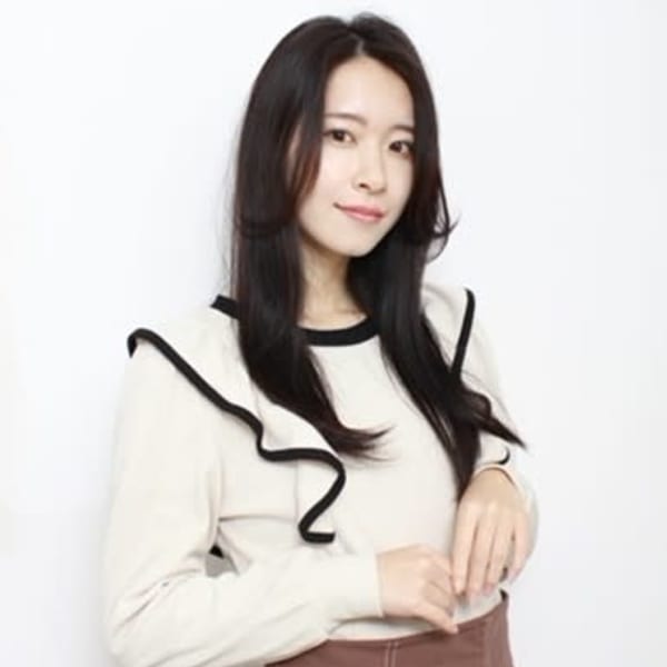 韓国風ロングストレートカーテンバング梅ヶ丘豪徳寺美容室